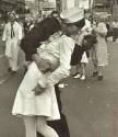 vj day kiss